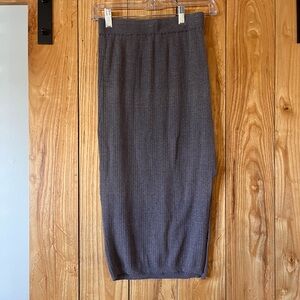 Elegant Gray Women's Skirt